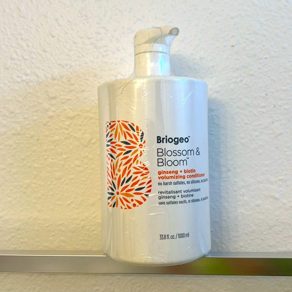 Briogeo Blossom & Bloom Ginseng + Biotin Volumizing Conditioner